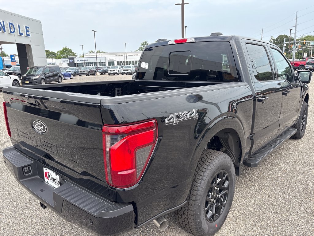 New 2026 Ford F150 XLT w/ Equipment Group 302A MID AWD/4WD image 28