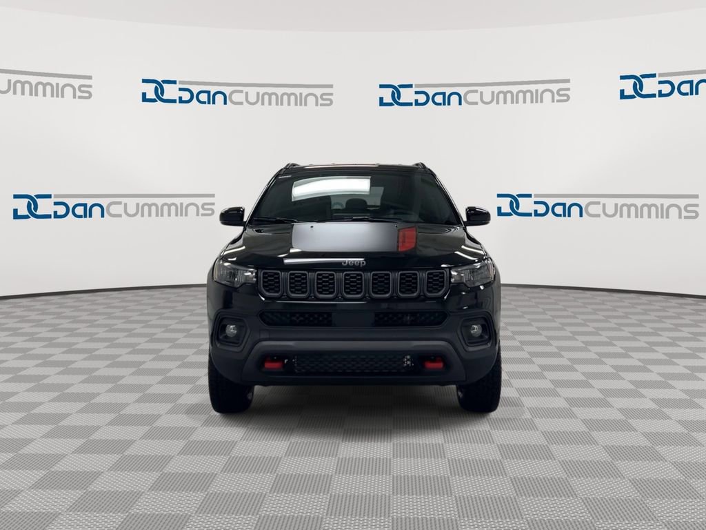 New 2026 Jeep Compass Trailhawk image 3