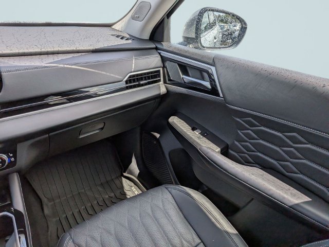 Used 2025 Mitsubishi Outlander SEL FWD image 15