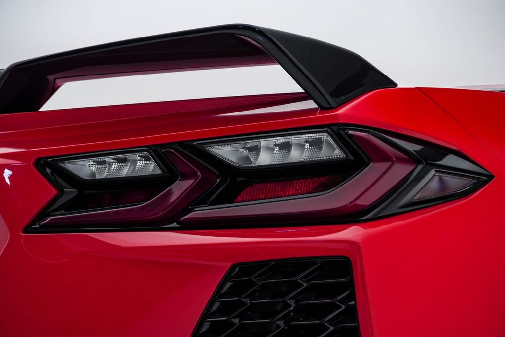 Used 2021 Chevrolet Corvette Stingray Preferred Cpe w/ Z51 Performance Package image 15