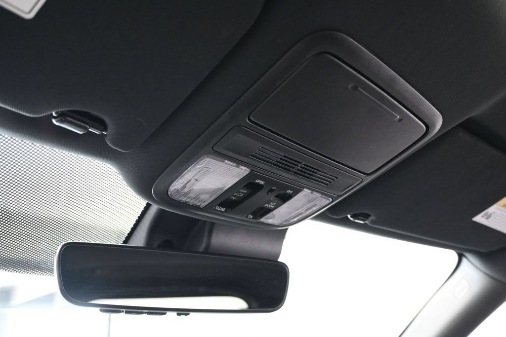 Used 2023 Honda Passport EX-L image 26