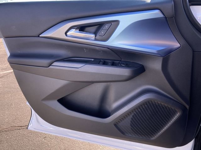 New 2026 Chevrolet Equinox EV LT FWD image 29