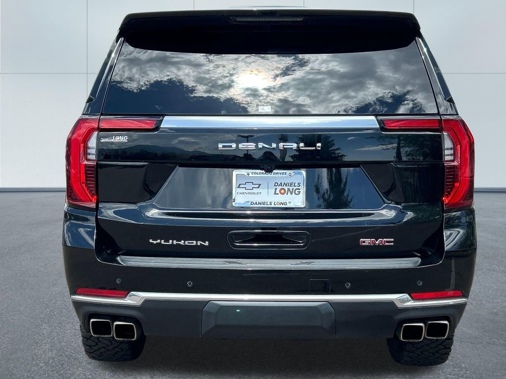 Used 2025 GMC Yukon Denali w/ Sun & Power Step Package AWD/4WD image 8