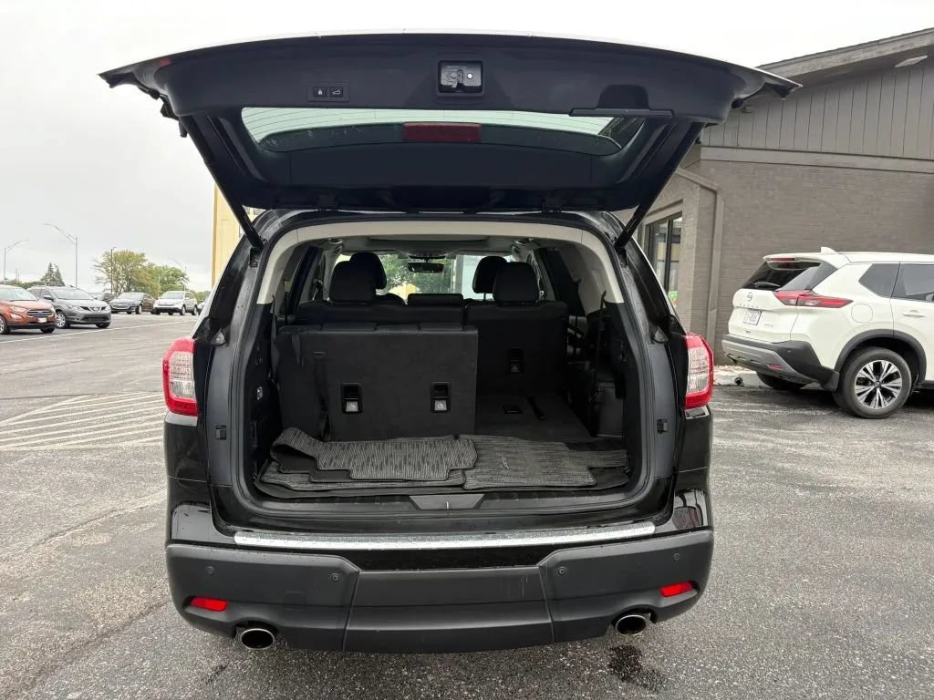 Used 2020 Subaru Ascent Limited AWD/4WD image 10