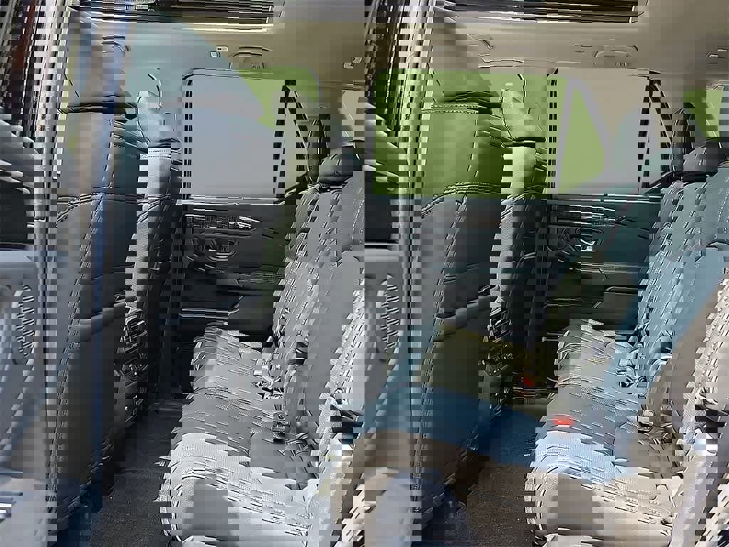 New 2025 Honda Pilot Elite image 7