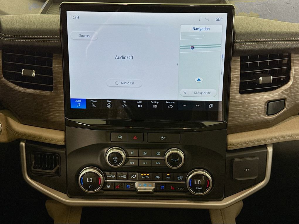 Used 2024 Ford Expedition Max Limited image 36