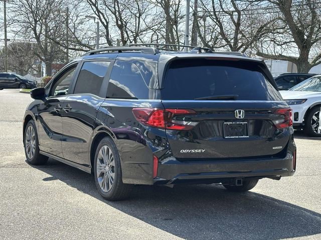 New 2026 Honda Odyssey Touring image 5