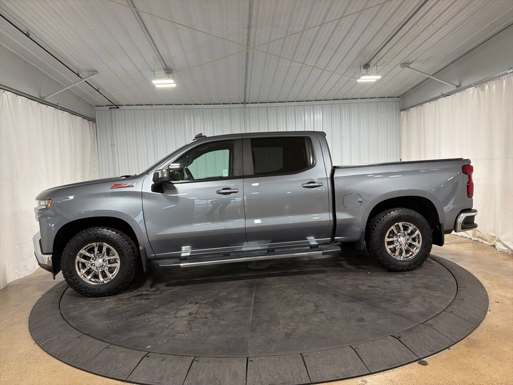 Used 2019 Chevrolet Silverado 1500 LT w/ All-Star Edition AWD/4WD image 2
