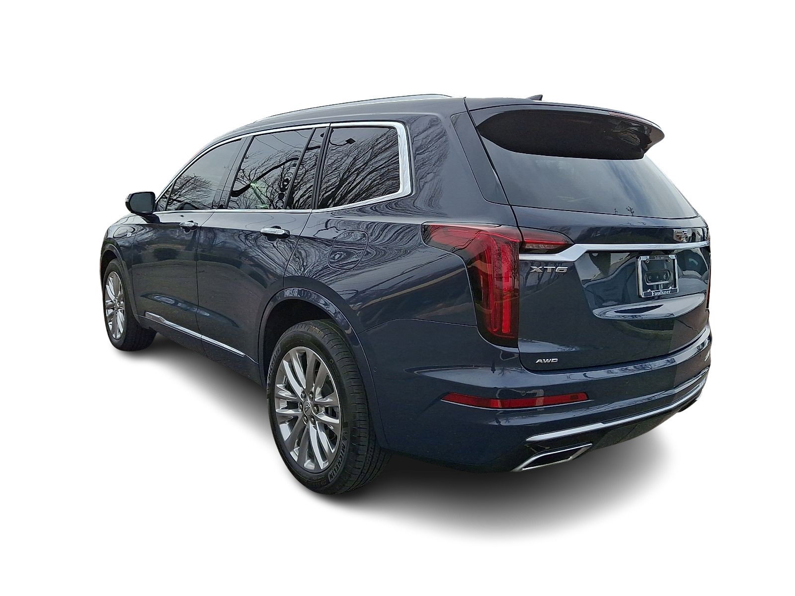 Used 2024 Cadillac XT6 Premium Luxury w/ Technology Package image 4