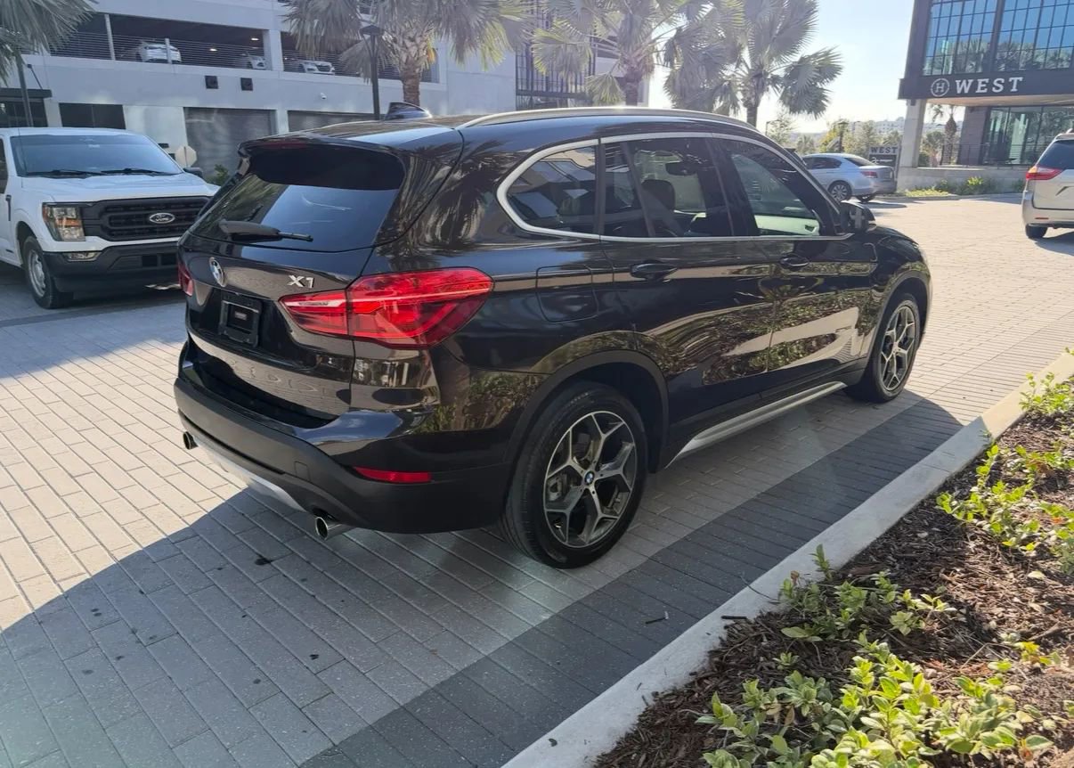 Used 2018 BMW X1 sDrive28i image 5