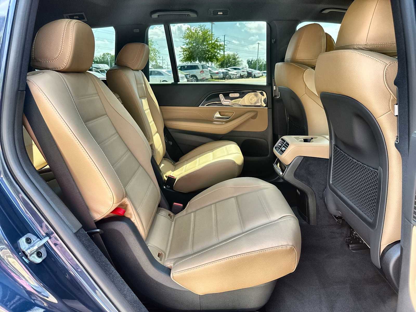 New 2026 Mercedes-Benz GLS 450 4MATIC image 19