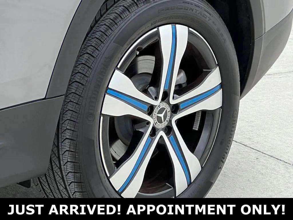 Used 2023 Mercedes-Benz EQB 350 4MATIC SUV image 38