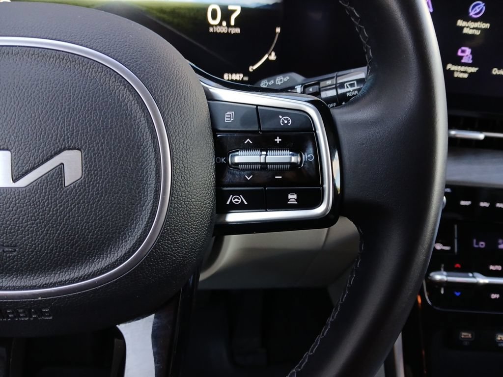 Used 2024 Kia Carnival SX FWD image 25