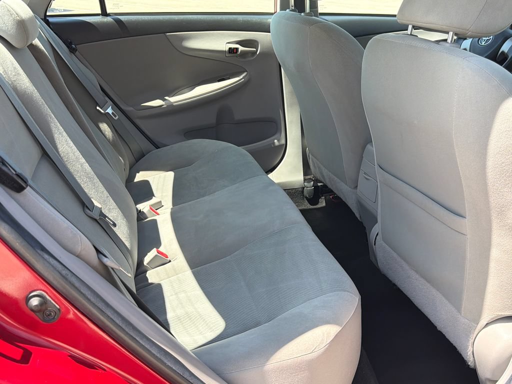 Used 2011 Toyota Corolla LE FWD image 10