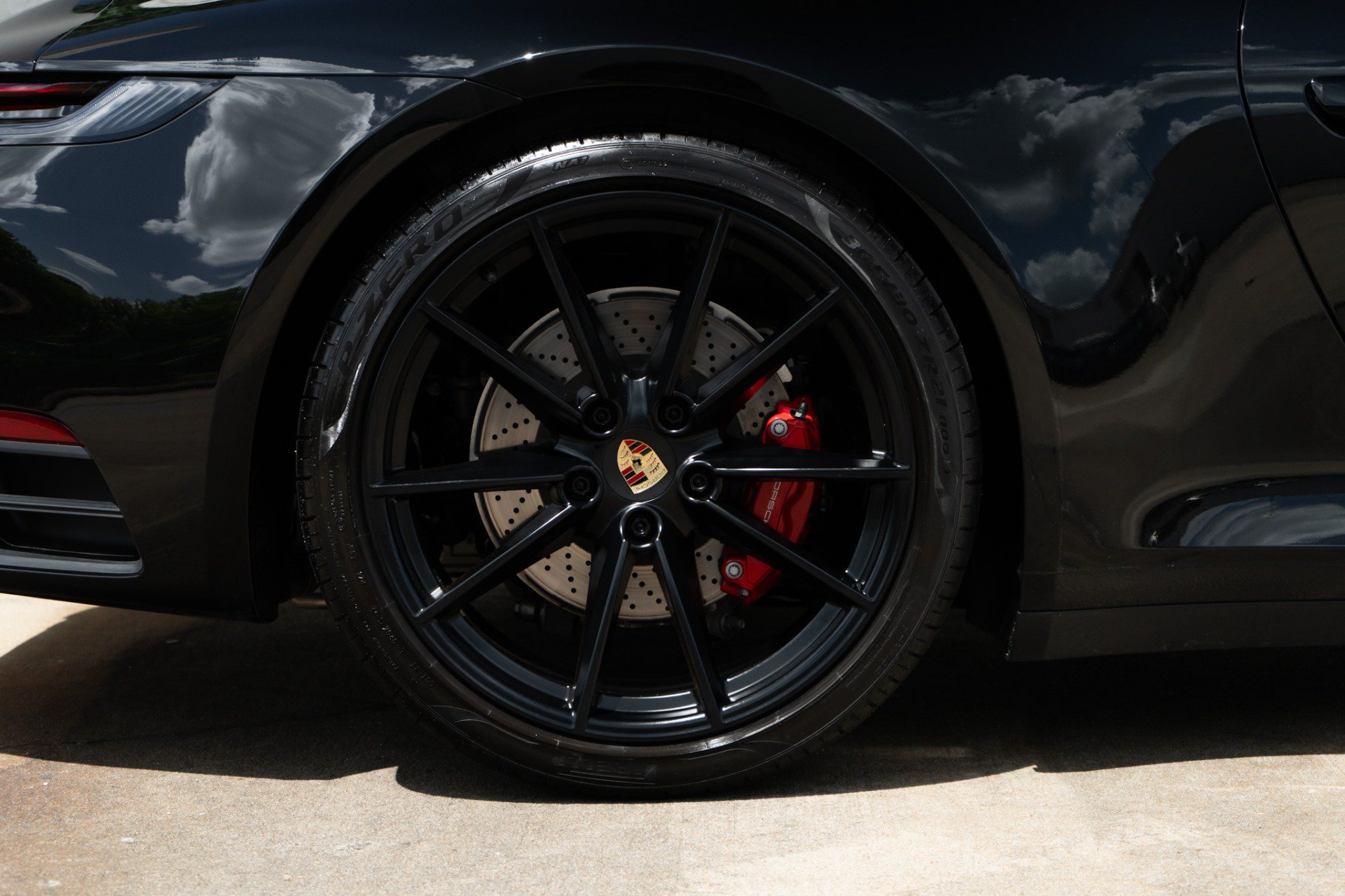 Used 2023 Porsche 911 Carrera S RWD image 32