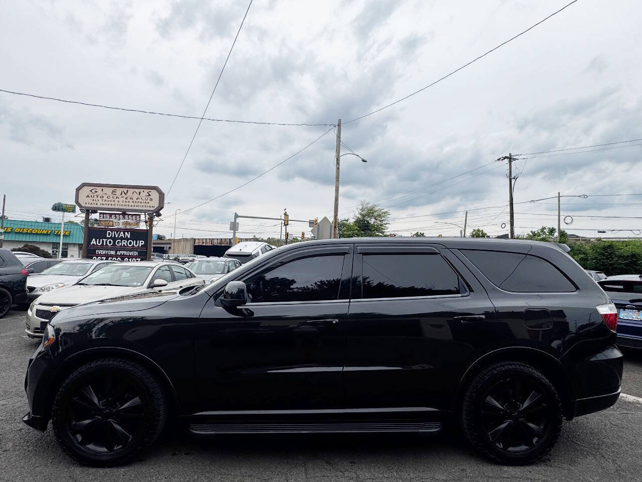 Used 2013 Dodge Durango SXT w/ Rallye Appearance Group AWD/4WD image 3