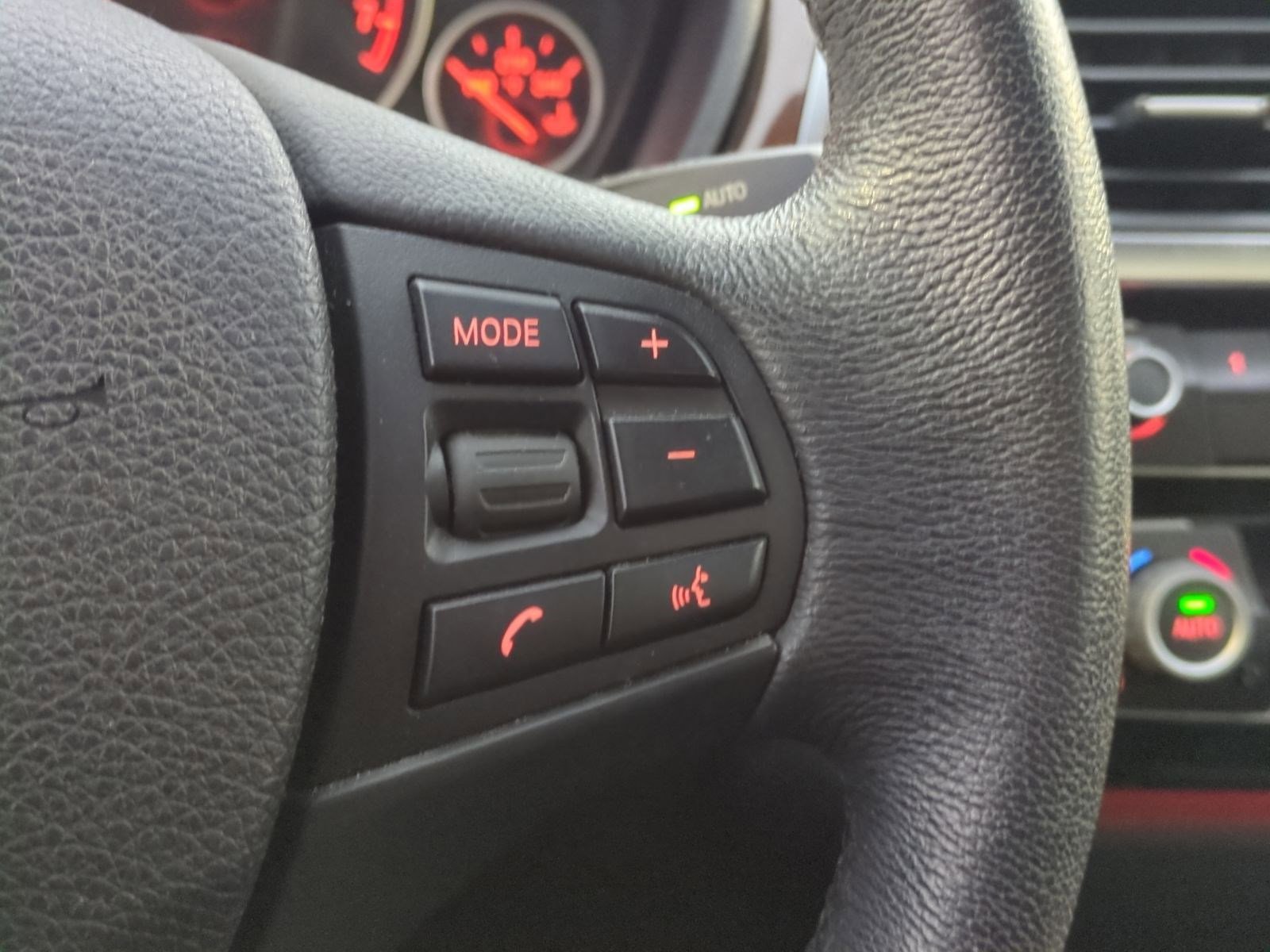 Used 2018 BMW 320i xDrive Sedan image 20