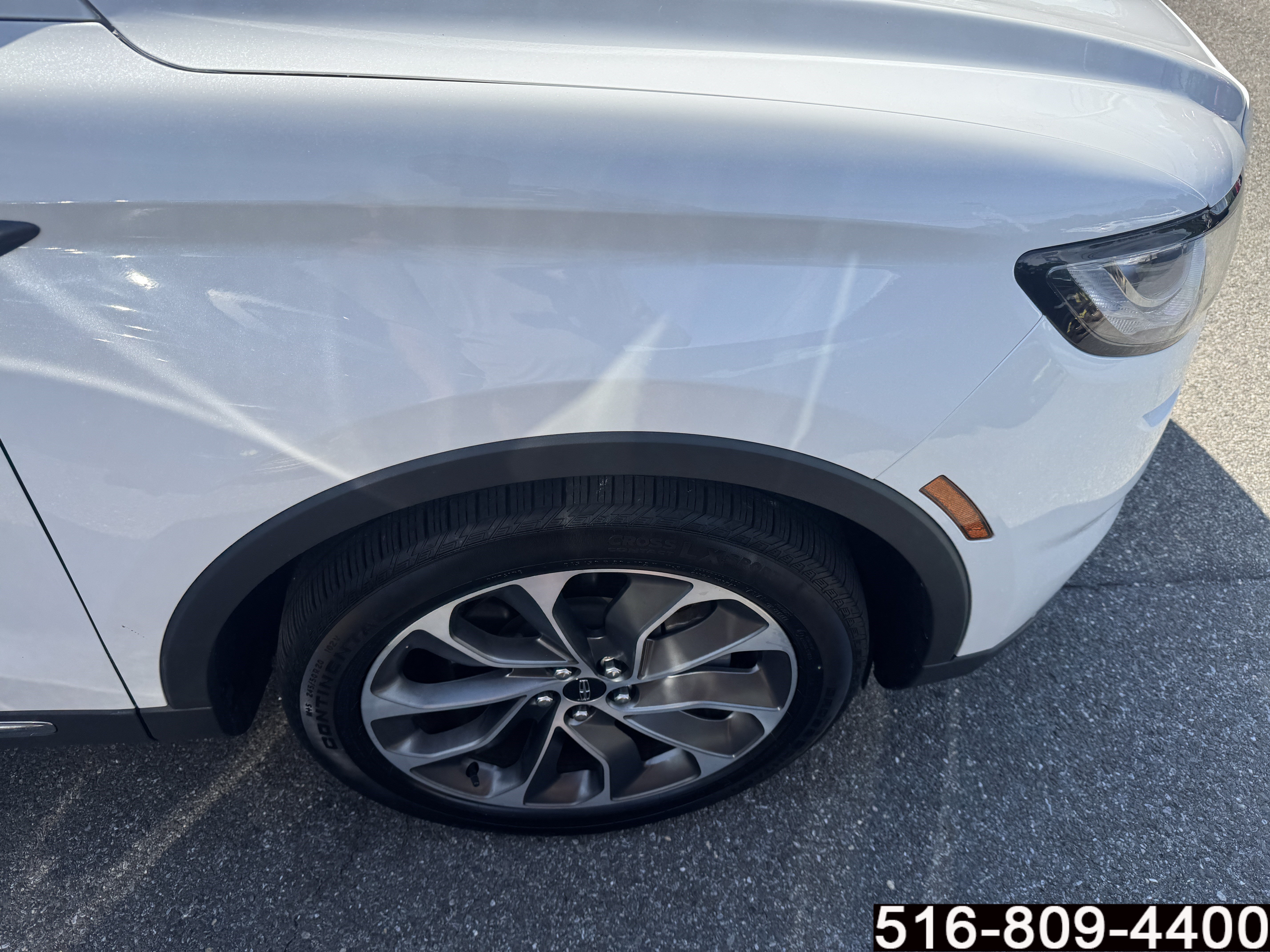 Used 2023 Lincoln Nautilus Reserve AWD/4WD image 9