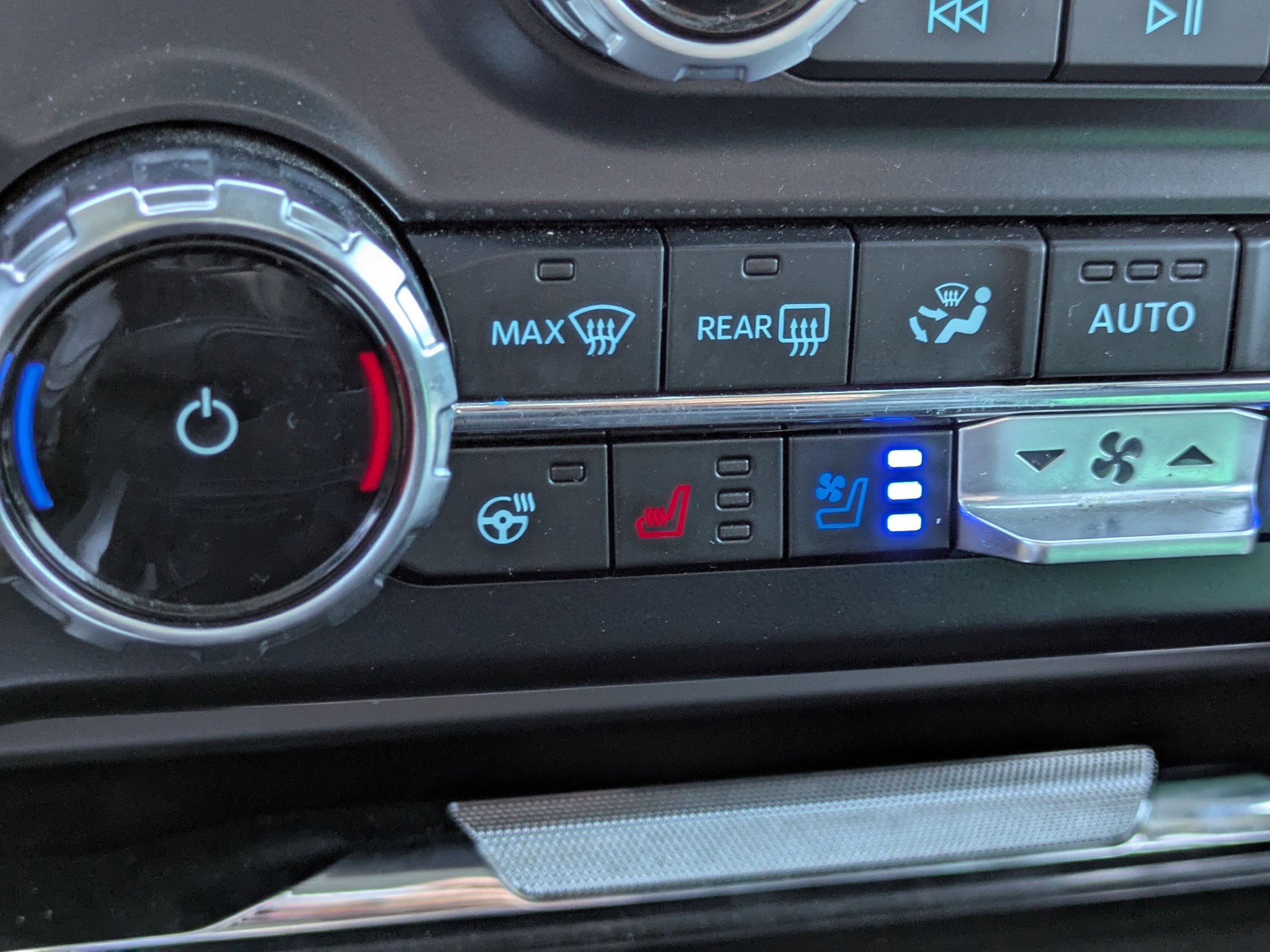 Used 2023 Ford F250 Lariat w/ Lariat Ultimate Package AWD/4WD image 33