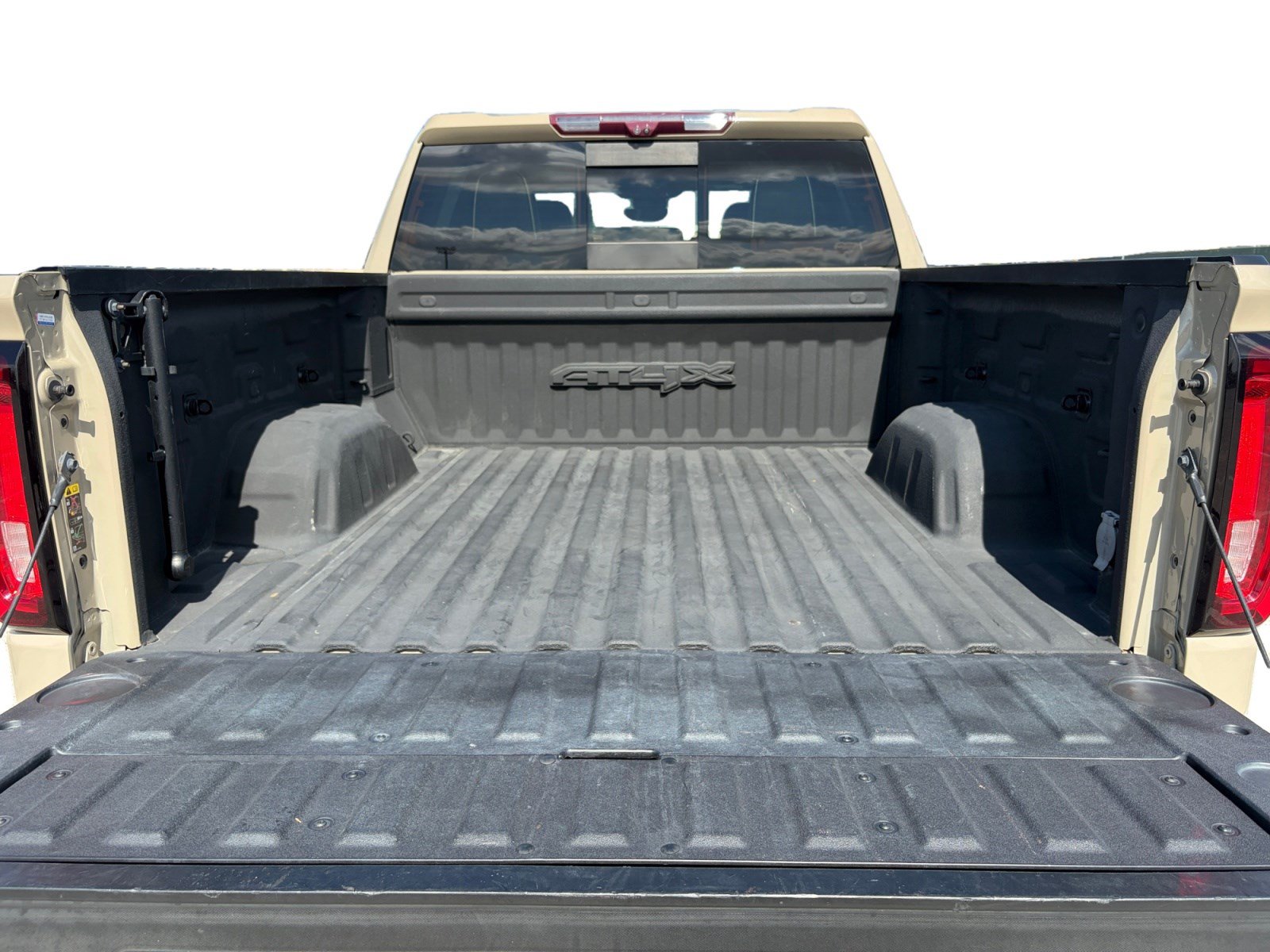 Used 2023 GMC Sierra 1500 AT4X AWD/4WD image 23
