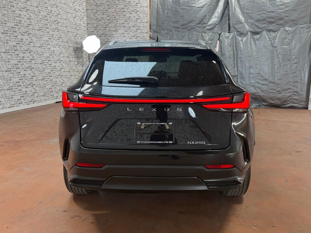 Used 2022 Lexus NX 250 FWD image 5