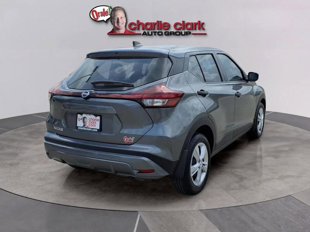 Used 2025 Nissan Kicks Play S image 5