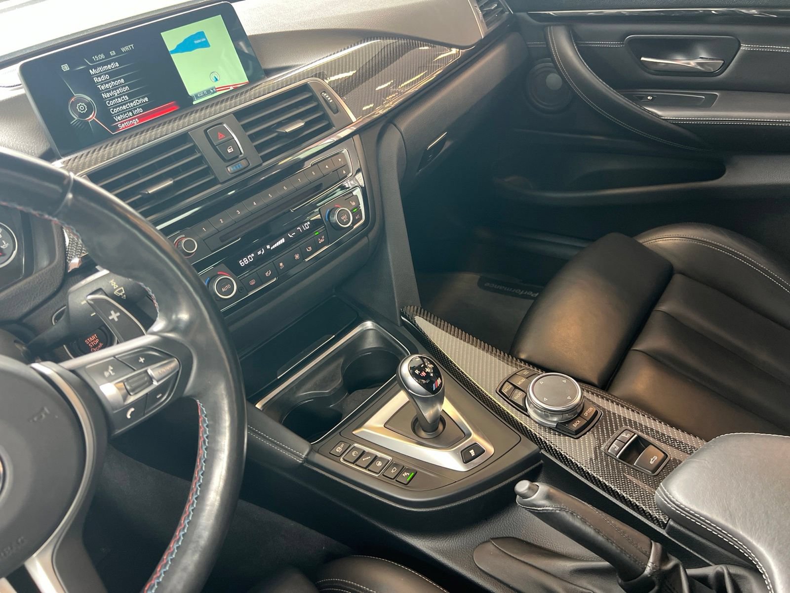 Used 2016 BMW M4 Convertible RWD image 28