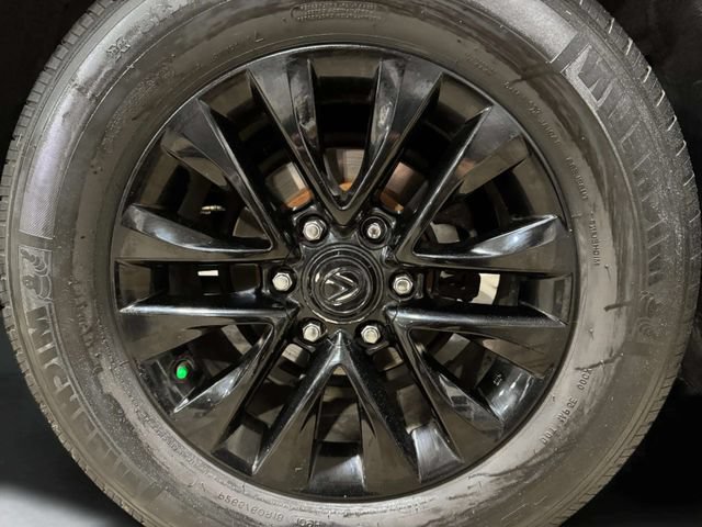 Used 2015 Lexus GX 460 w/ Premium Package AWD/4WD image 35