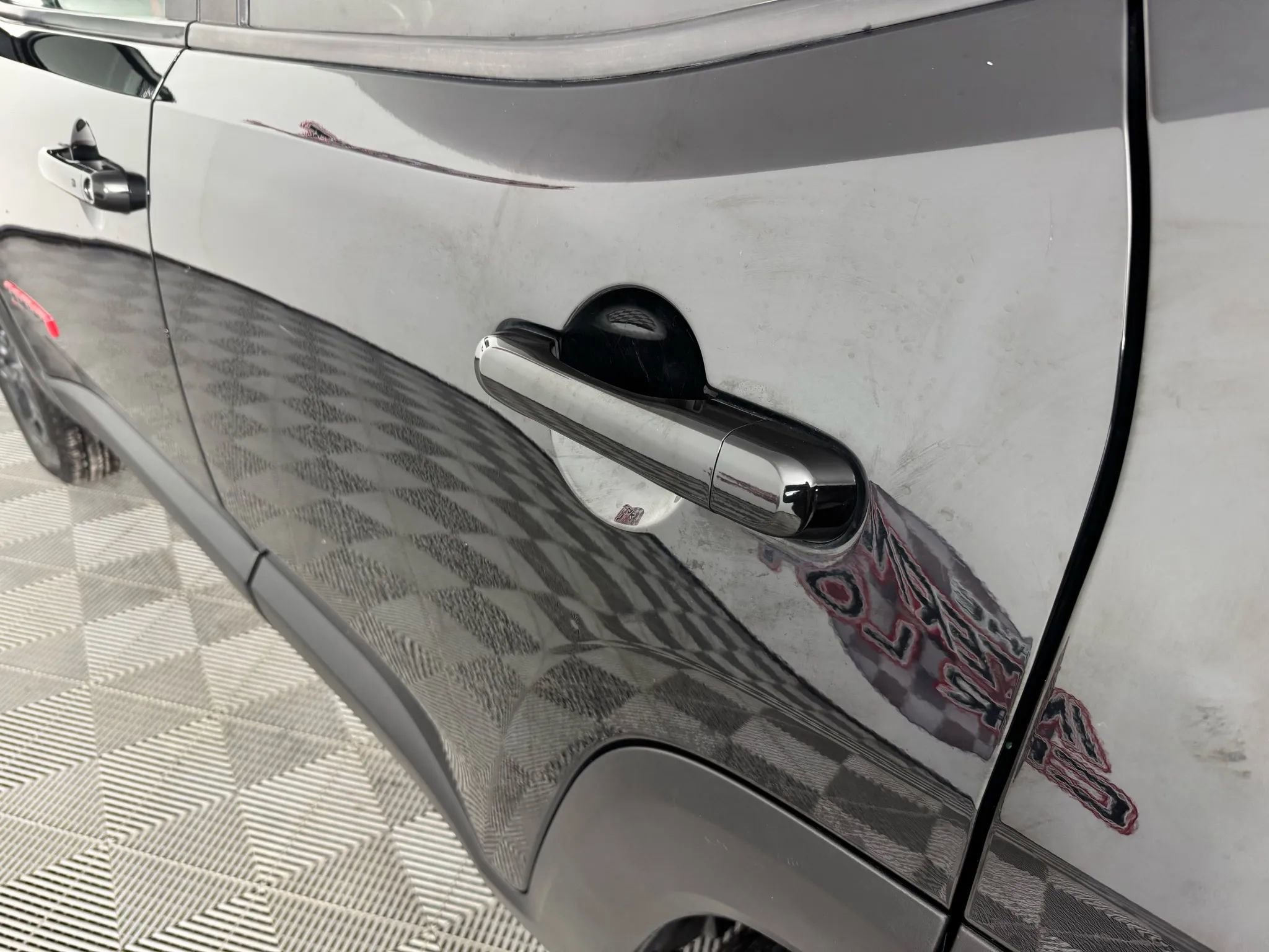 Used 2018 Jeep Renegade Trailhawk w/ Cold Weather Group II AWD/4WD image 25