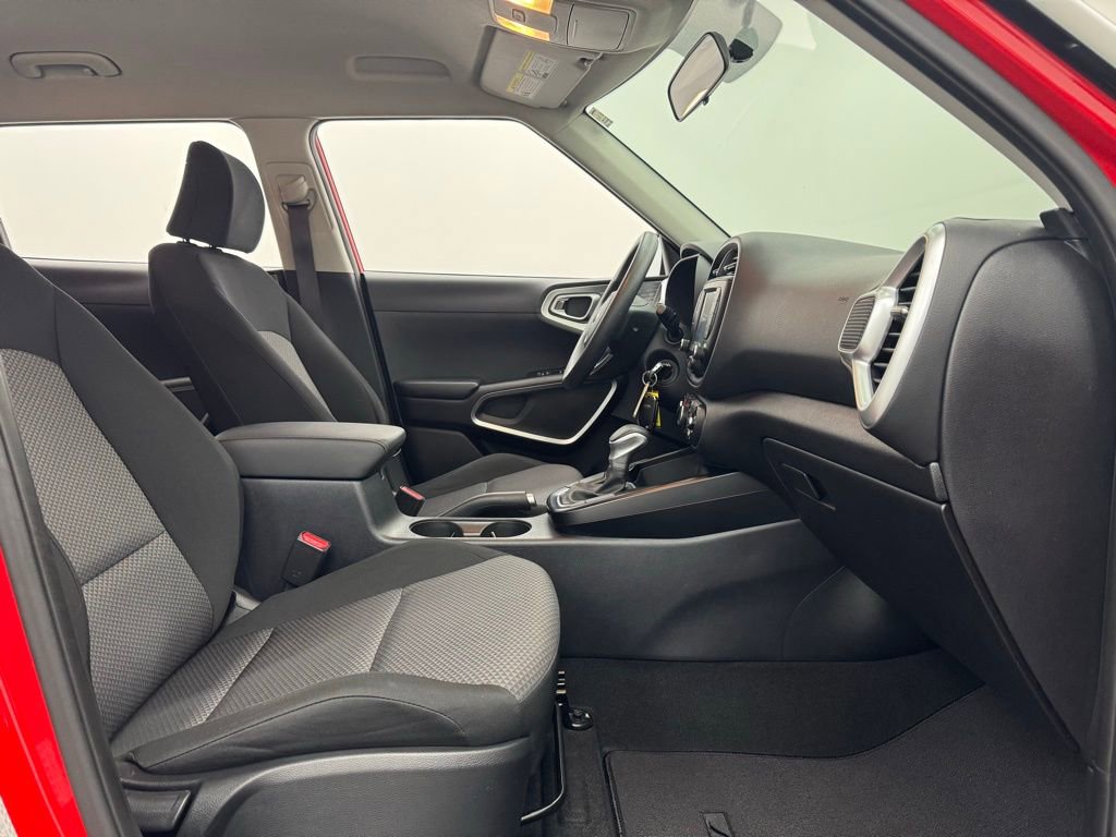 Used 2020 Kia Soul LX image 30