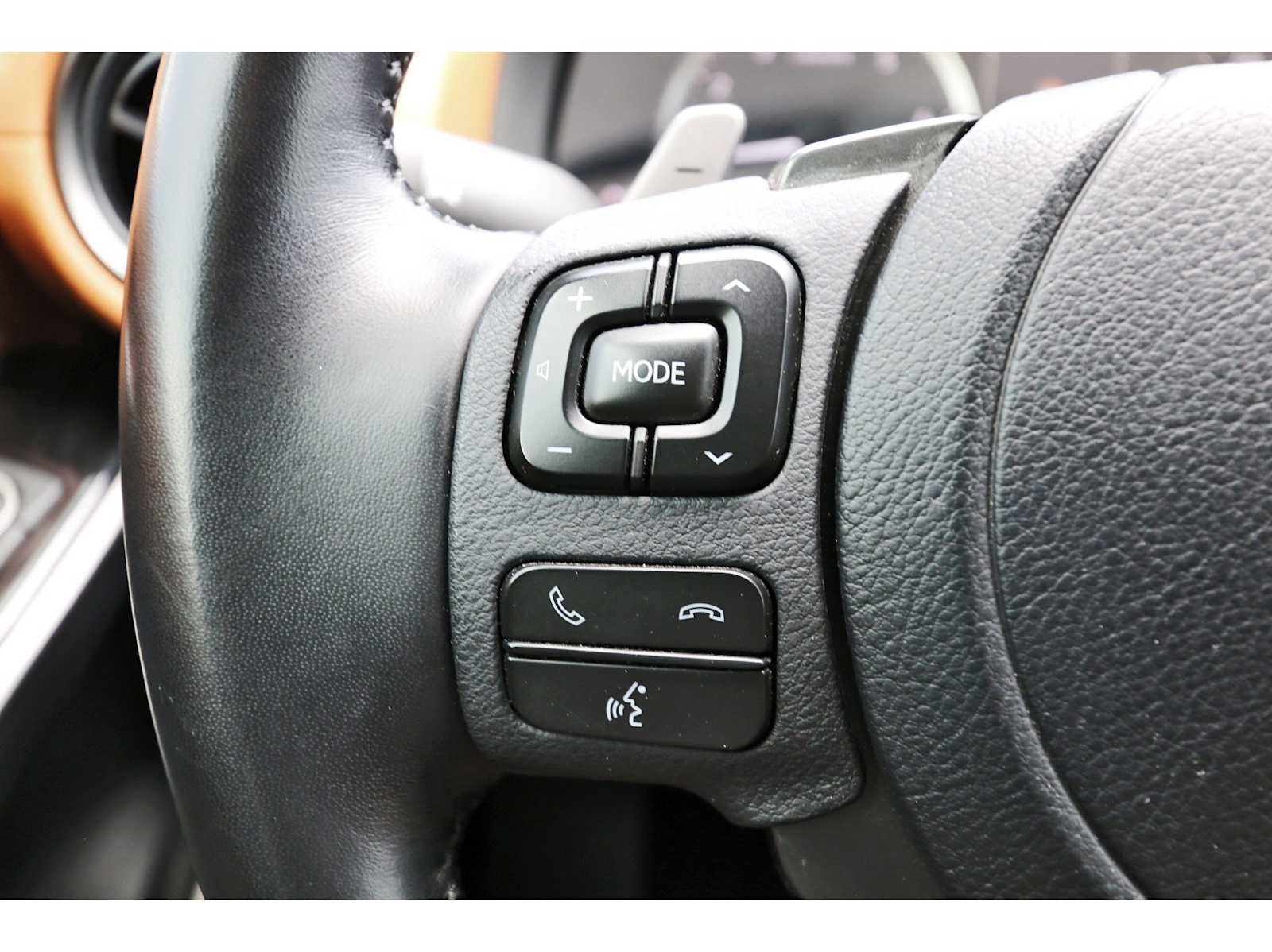 Used 2024 Lexus IS 350 F Sport RWD image 15