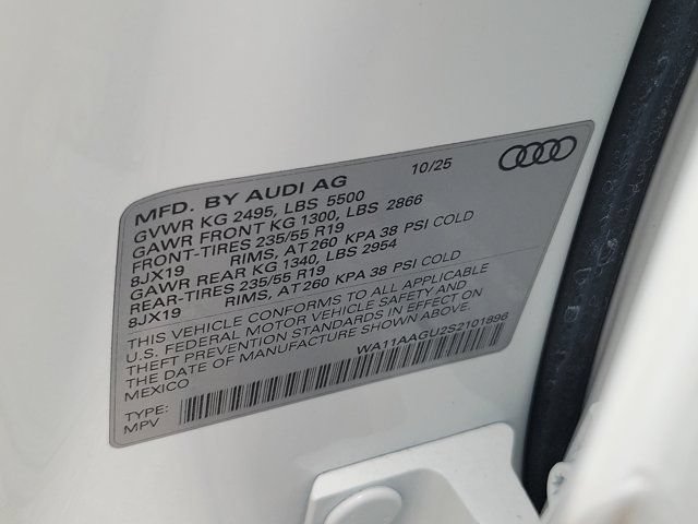 Used 2025 Audi Q5 Premium w/ Convenience Package AWD/4WD image 30