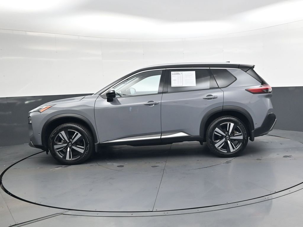 Used 2021 Nissan Rogue Platinum image 5