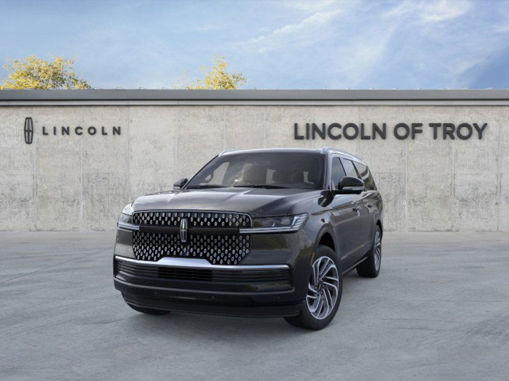 New 2025 Lincoln Navigator L Reserve image 2