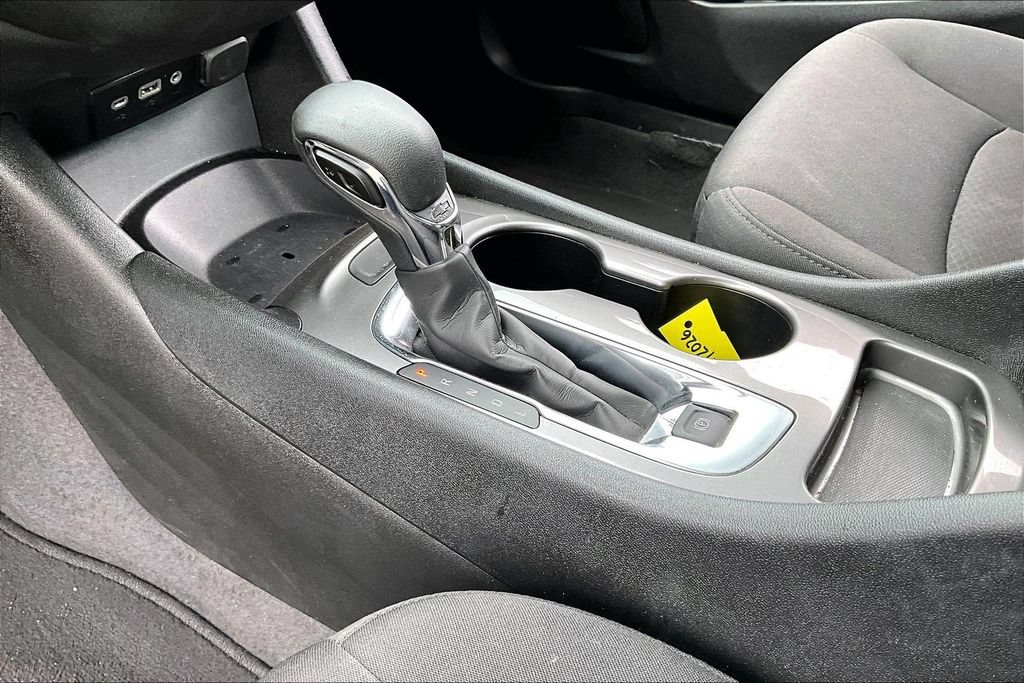 Used 2024 Chevrolet Malibu LS FWD image 12
