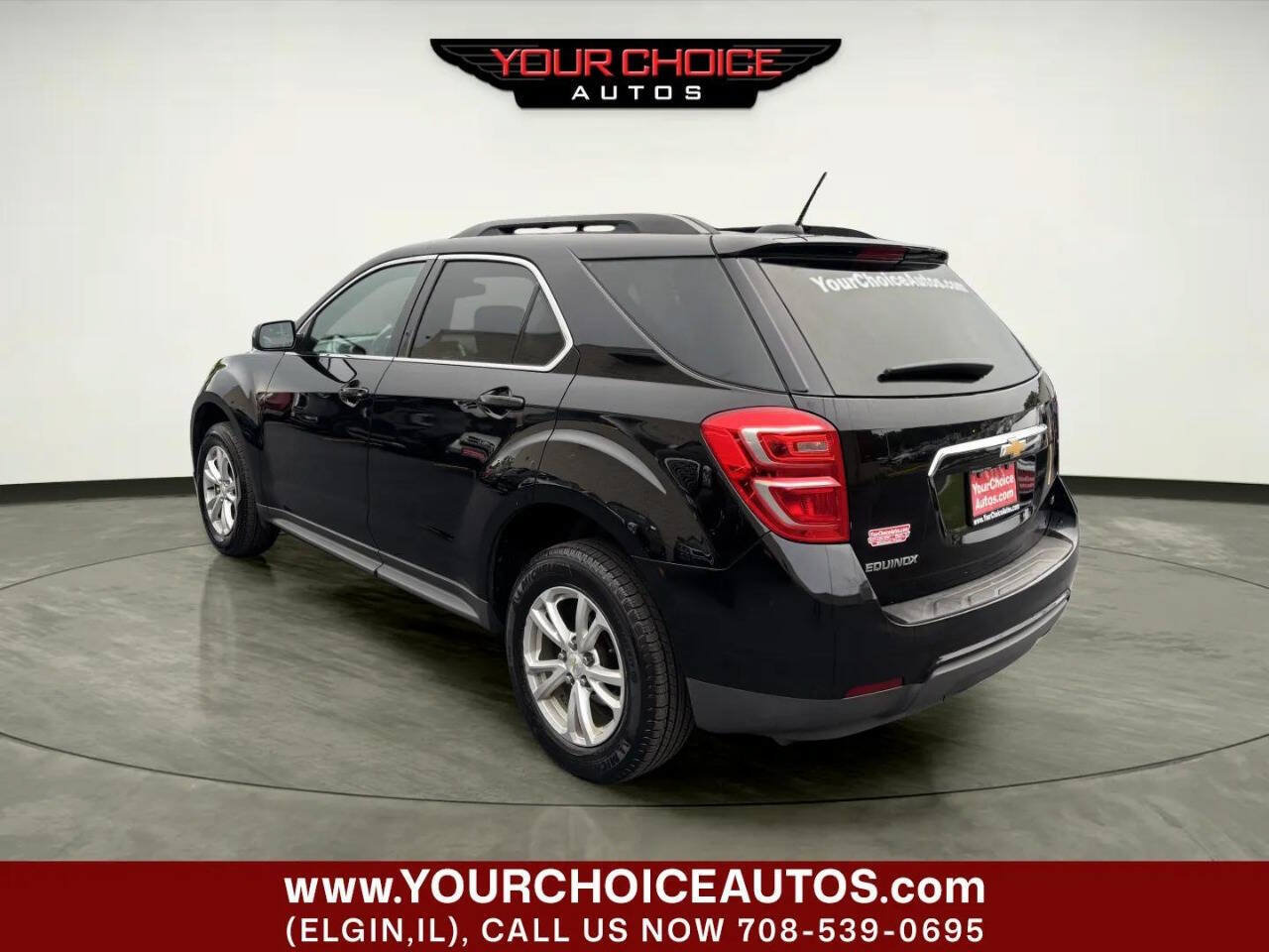 Used 2017 Chevrolet Equinox LT w/ Convenience Package FWD image 3