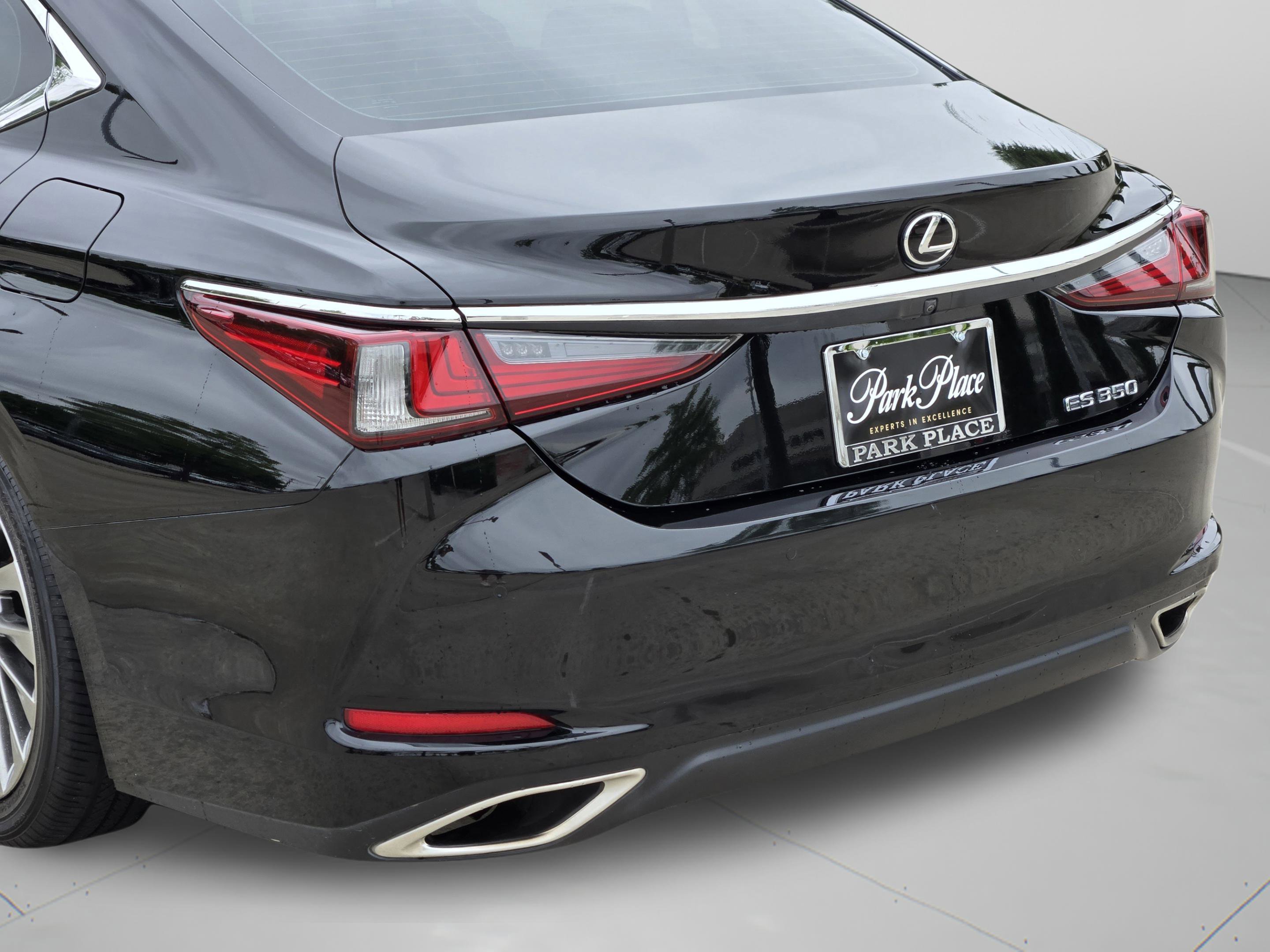 Used 2019 Lexus ES 350 Ultra Luxury FWD image 40