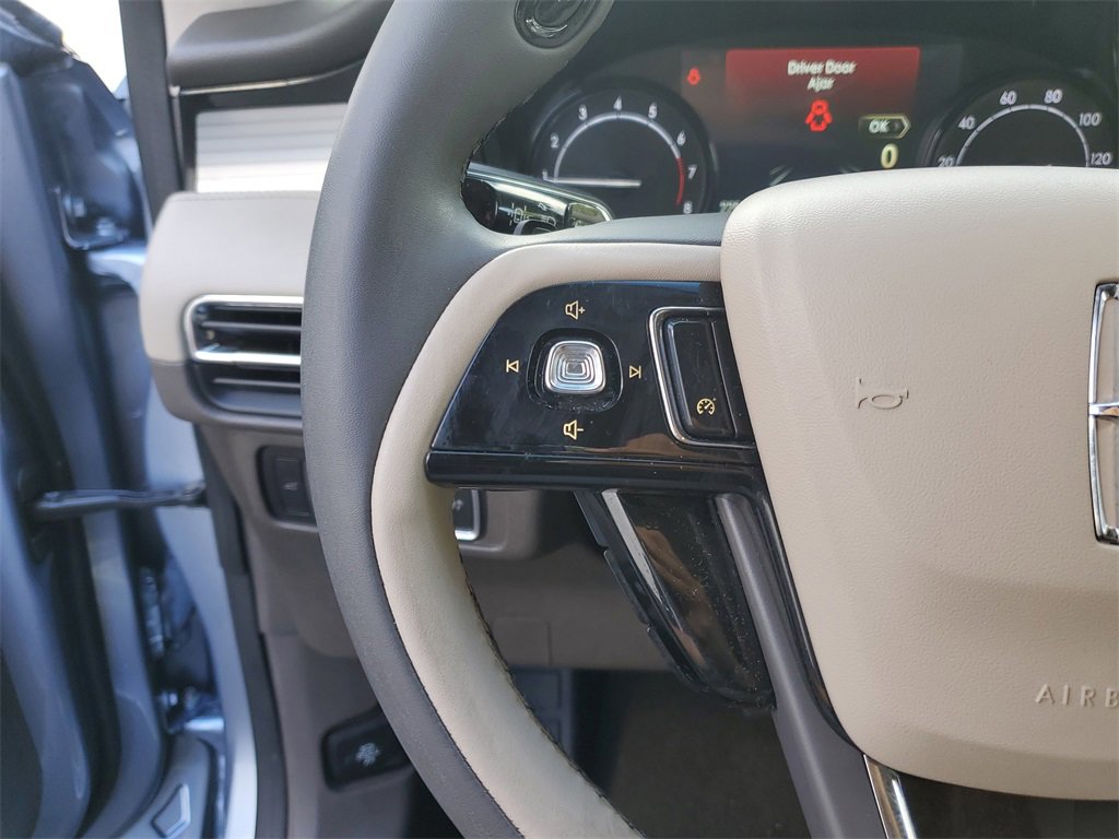 Used 2022 Lincoln Corsair FWD image 24