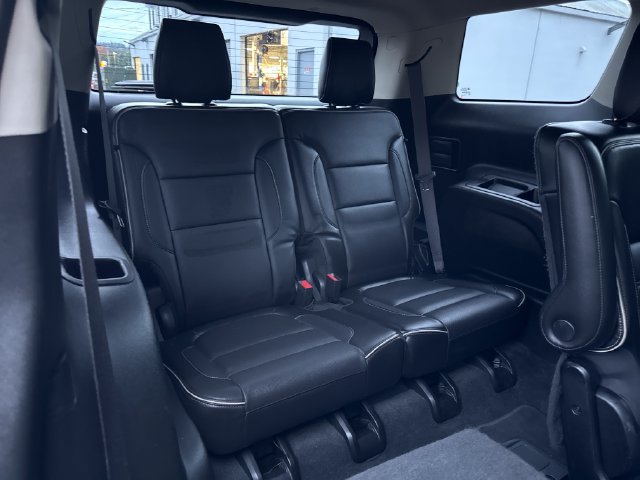 Used 2018 GMC Acadia Denali w/ Technology Package AWD/4WD image 12