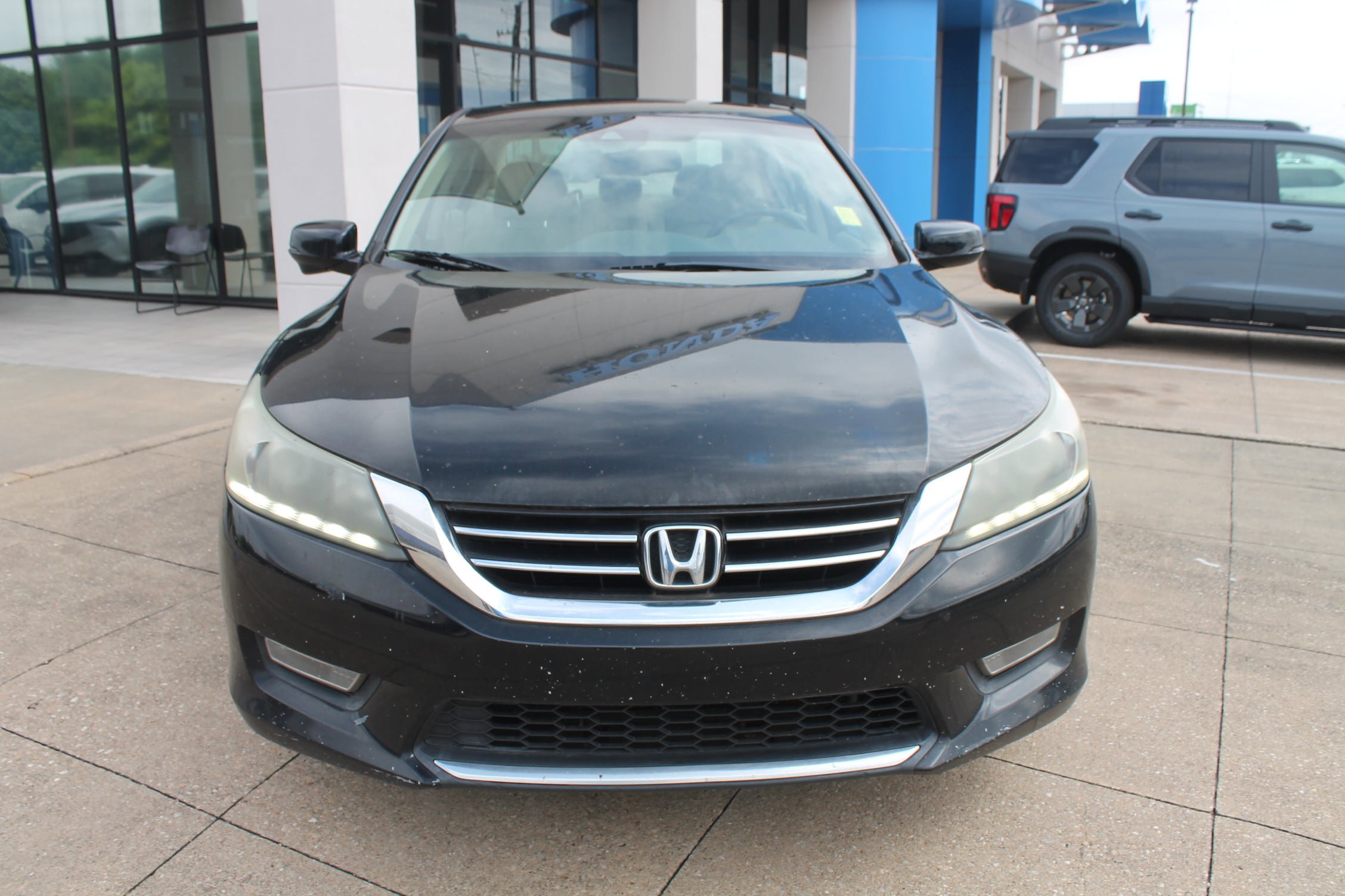 Used 2013 Honda Accord EX-L image 2
