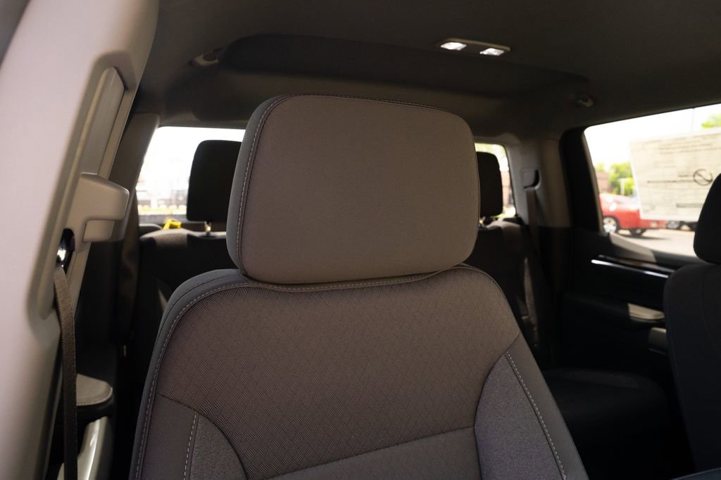 New 2025 Chevrolet Silverado 1500 LT image 15