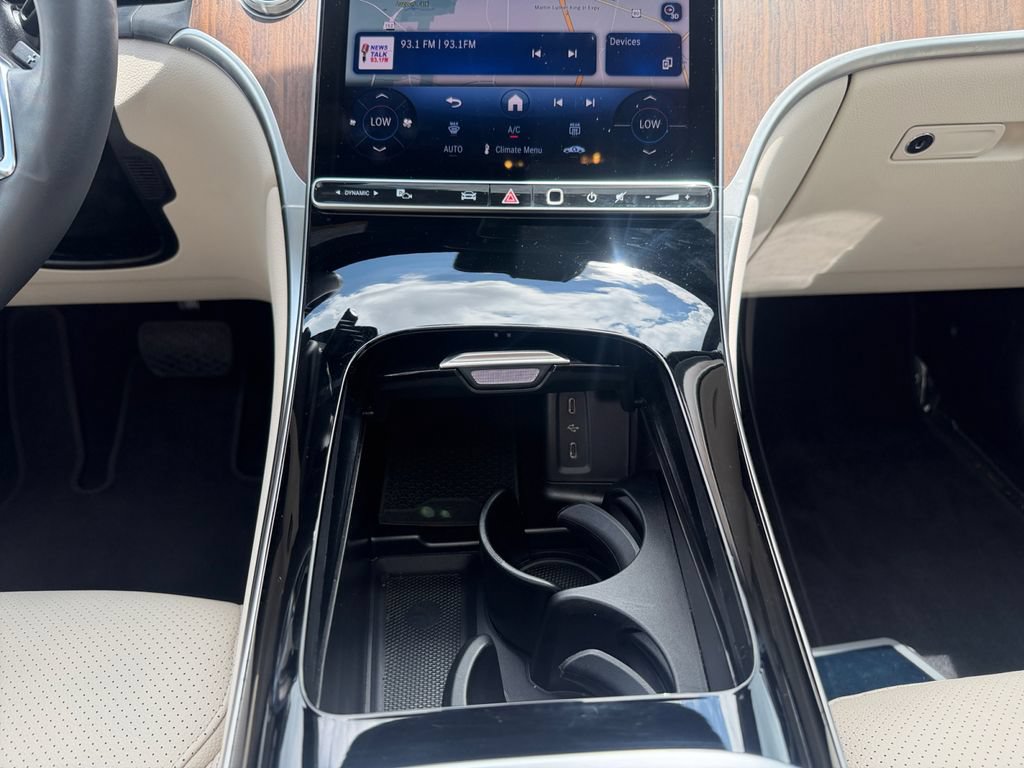 Certified 2025 Mercedes-Benz GLC 300 4MATIC image 11