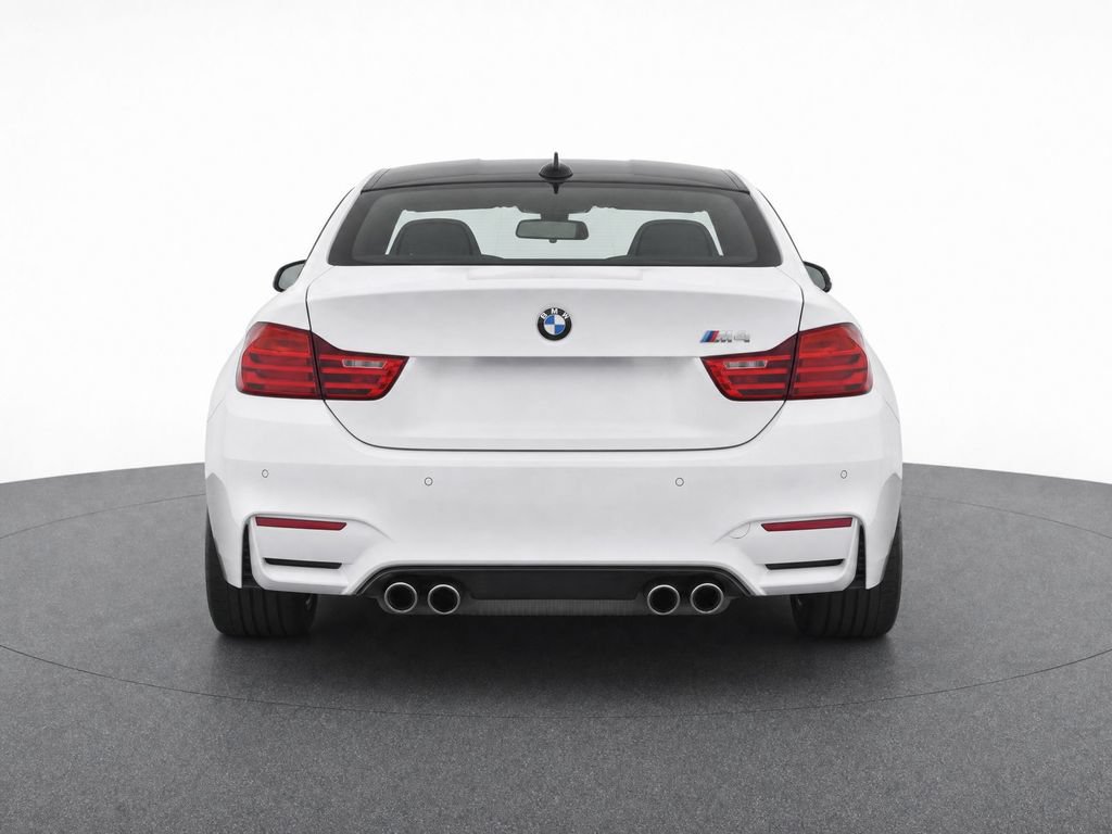 Used 2015 BMW M4 Coupe RWD image 4