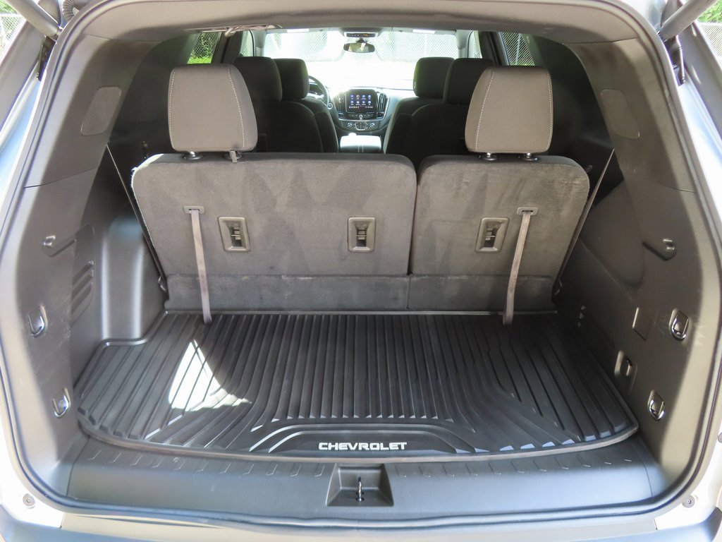 Used 2023 Chevrolet Traverse LT image 19