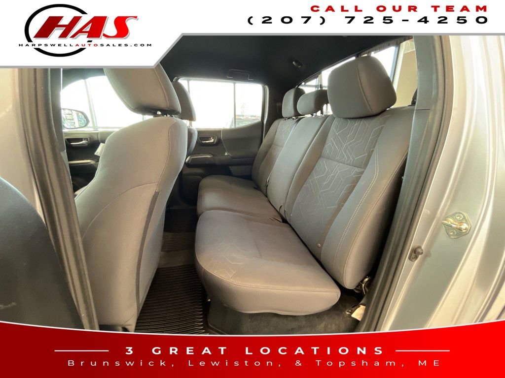 Used 2019 Toyota Tacoma TRD Off-Road w/ Technology Package image 11