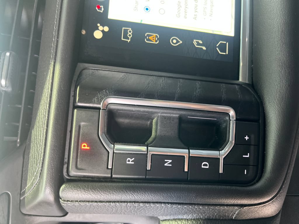 Used 2022 GMC Yukon Denali AWD/4WD image 24