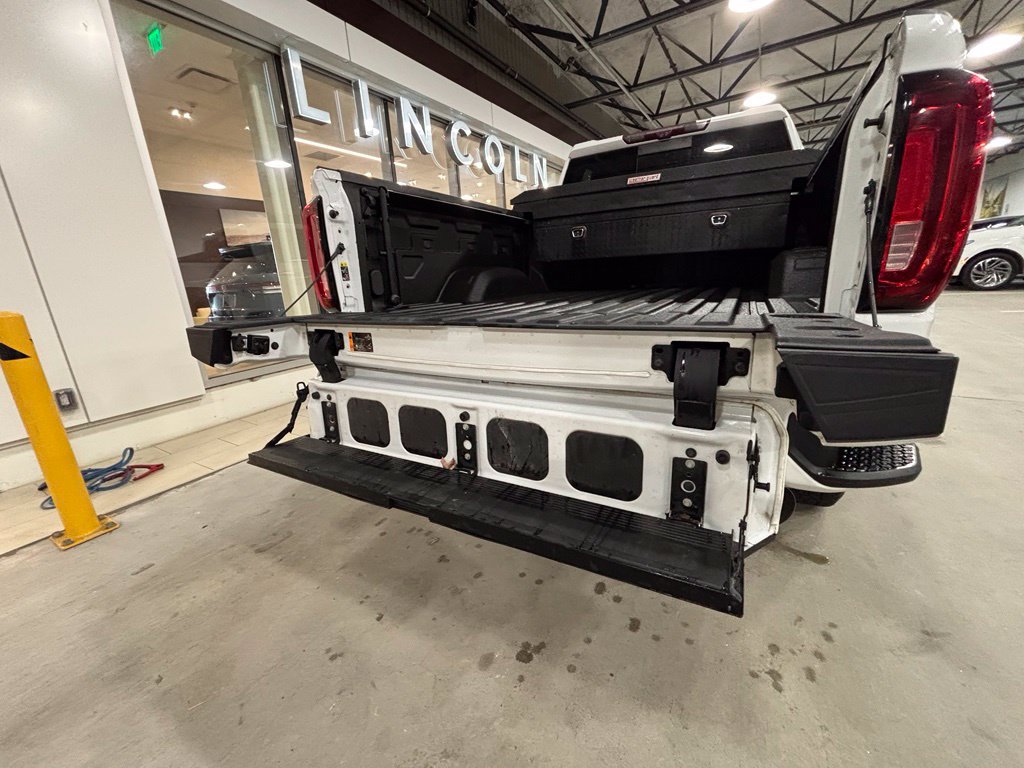Used 2021 GMC Sierra 3500 Denali w/ Denali Ultimate Package AWD/4WD image 33
