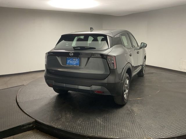 Used 2025 Nissan Kicks S image 8