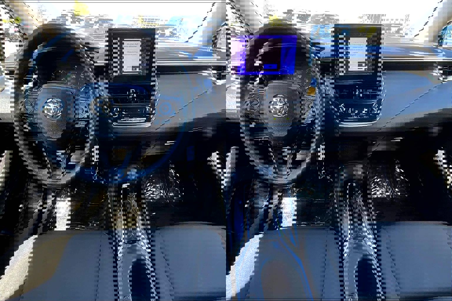 Used 2023 Toyota Corolla LE image 14