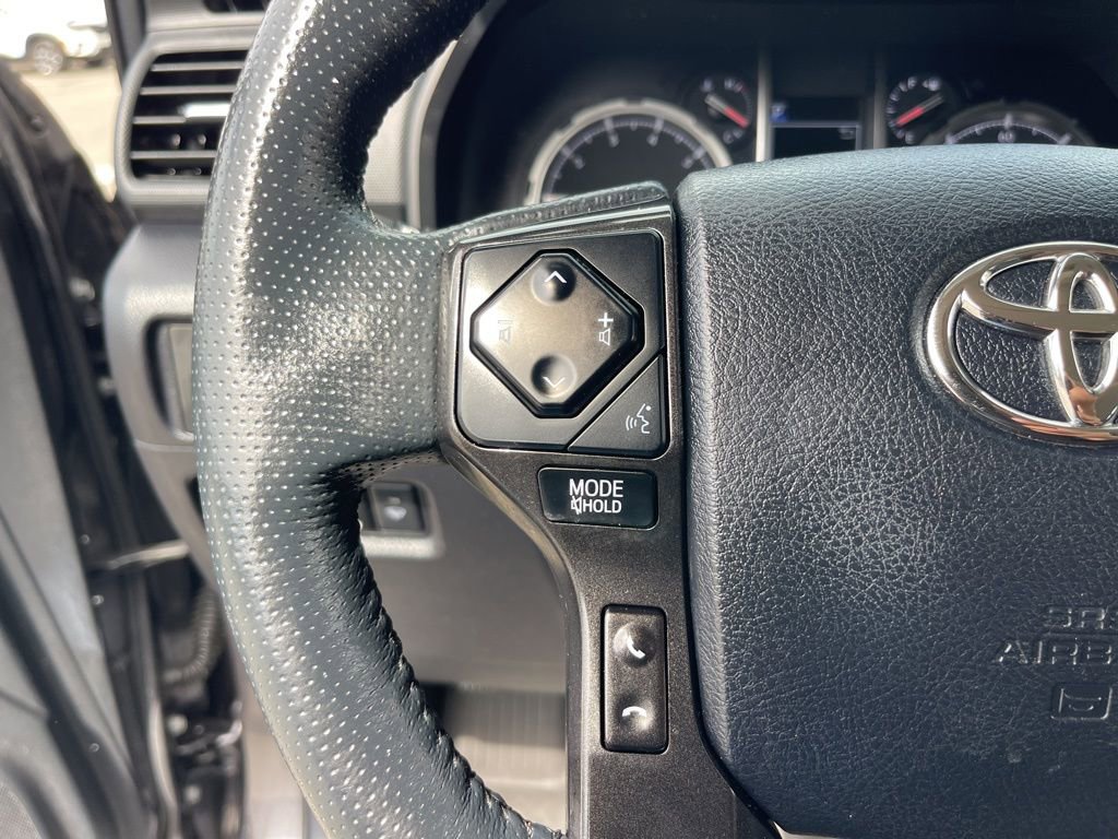Used 2023 Toyota 4Runner TRD Off-Road Premium w/ Off Road Premium Plus Package AWD/4WD image 17